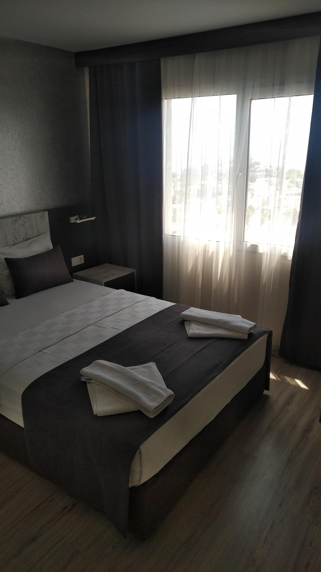 Baris Suite Hotel Kusadası Exterior foto