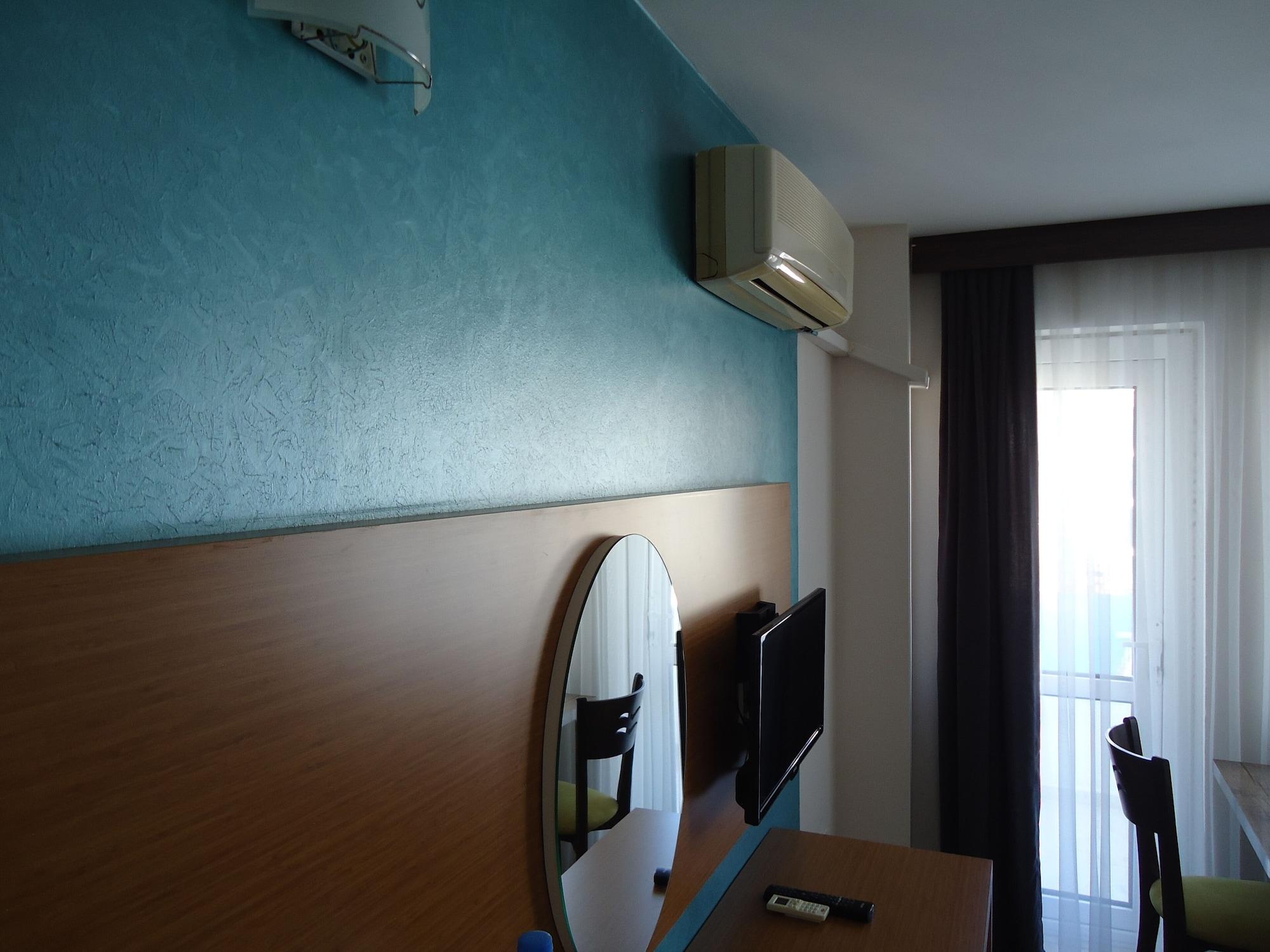 Baris Suite Hotel Kusadası Exterior foto