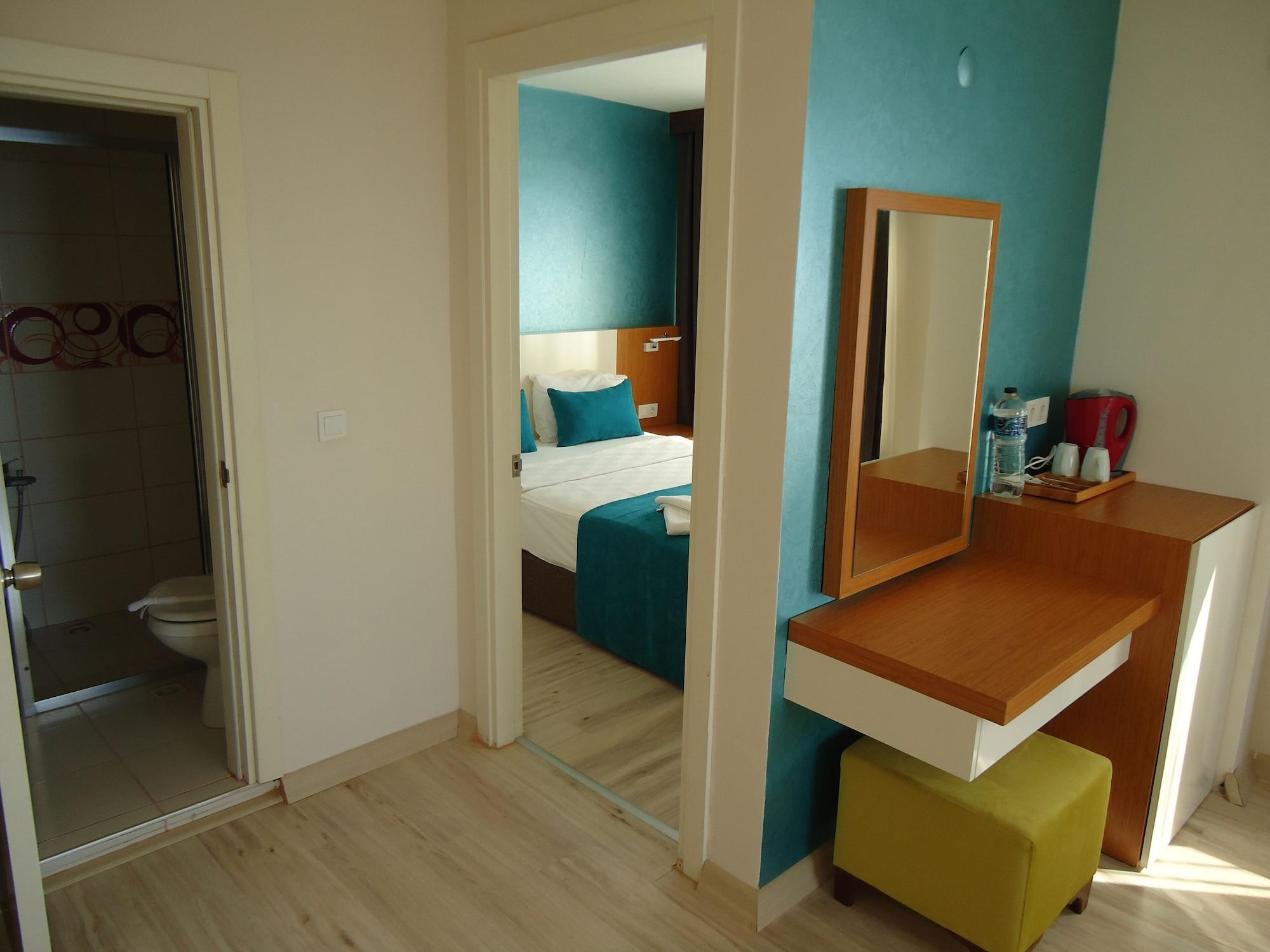 Baris Suite Hotel Kusadası Exterior foto