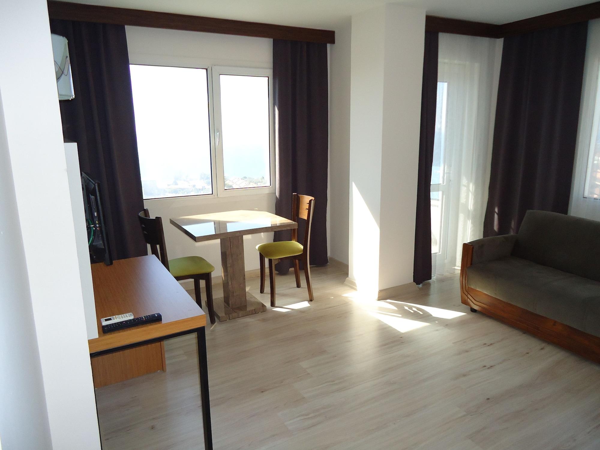Baris Suite Hotel Kusadası Exterior foto