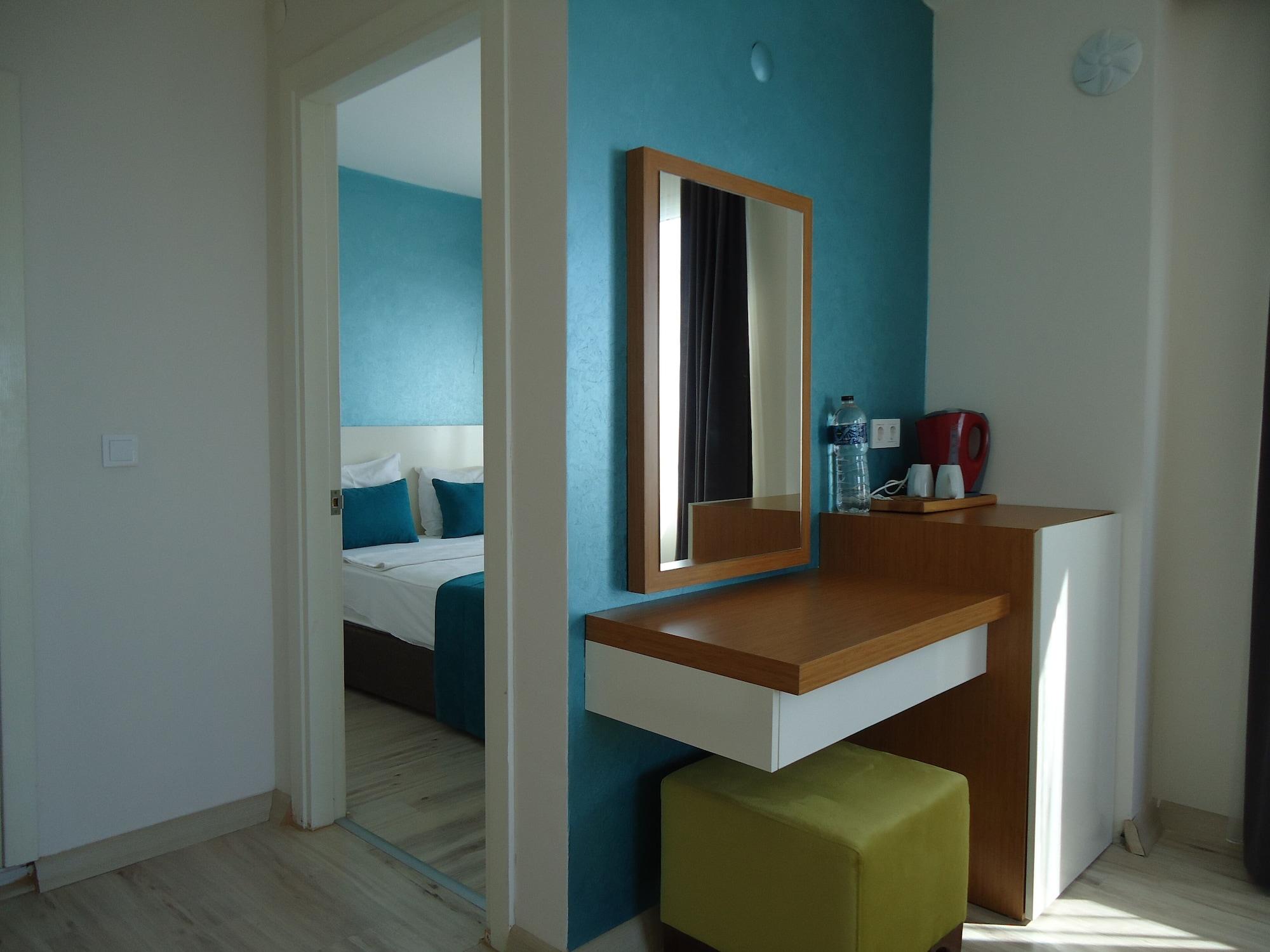 Baris Suite Hotel Kusadası Exterior foto