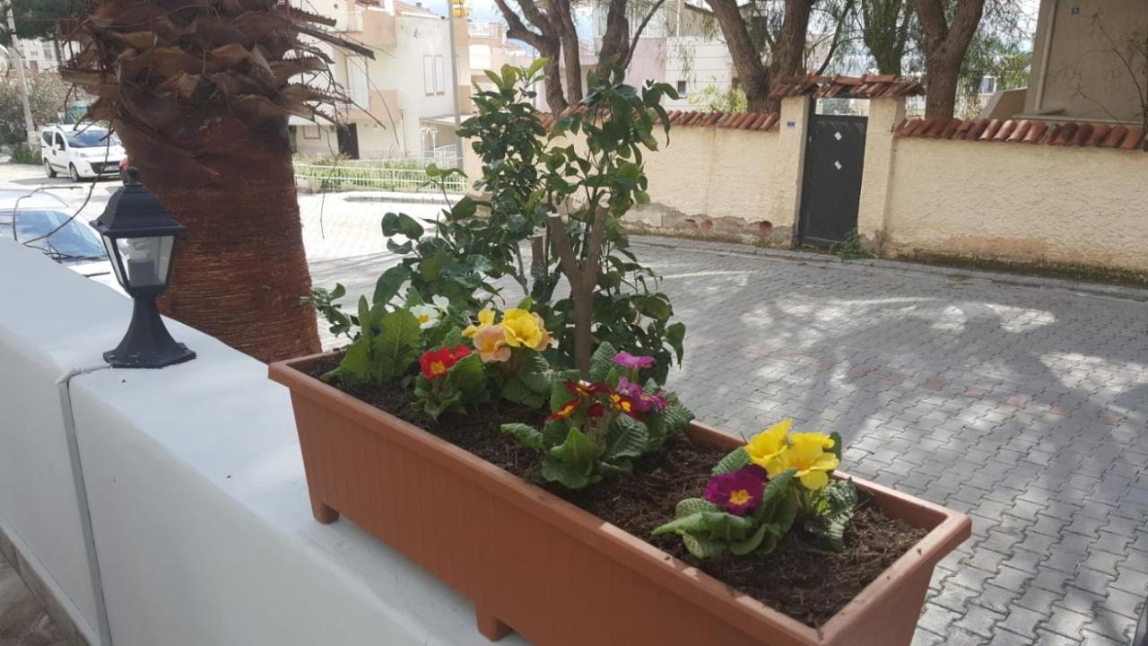Baris Suite Hotel Kusadası Exterior foto